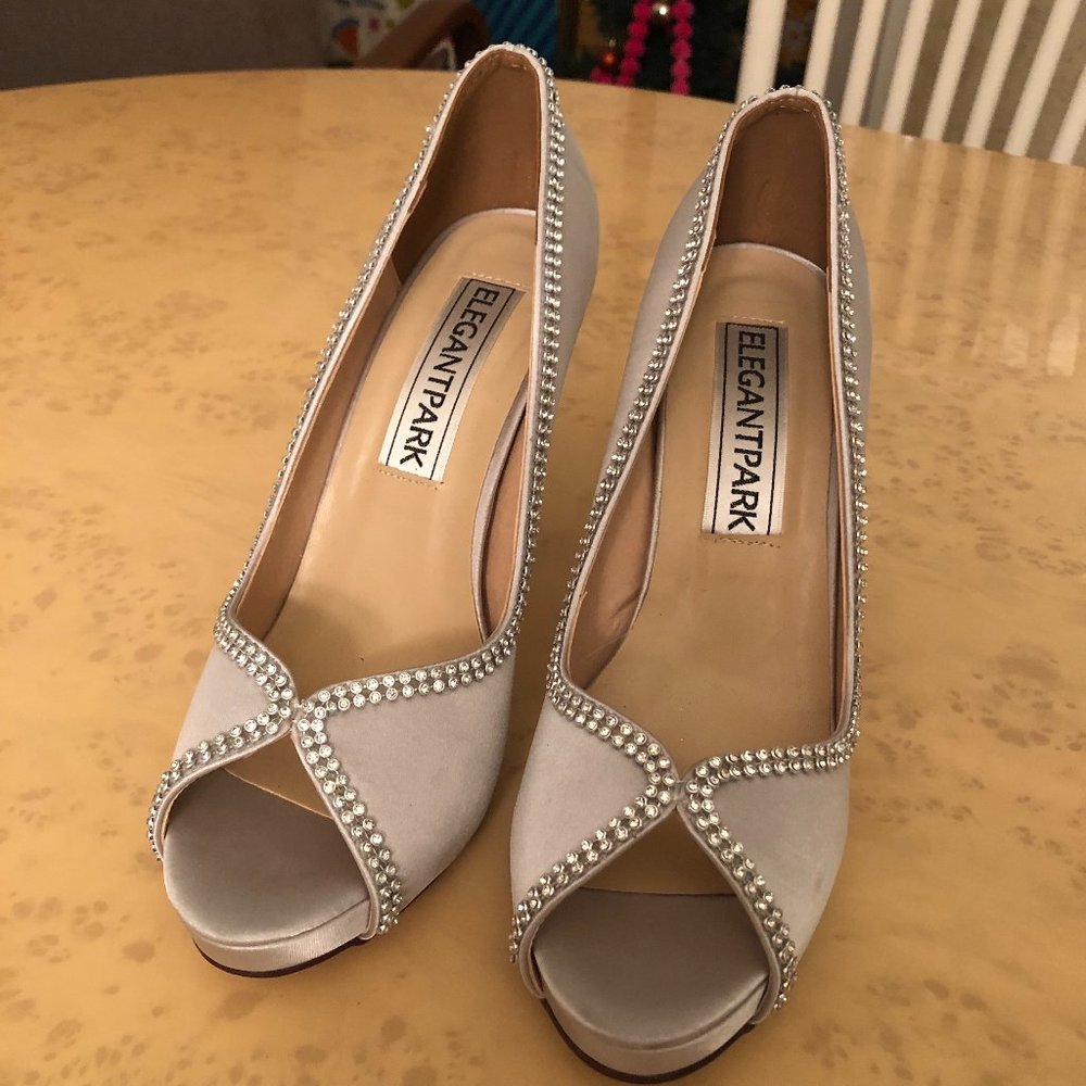 Women's Silver Beaded Peep-Toe Platform Heels